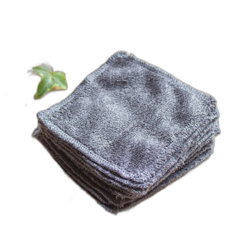 Lingettes multi usages ou démaquillantes (petites) - lot de 10