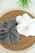 Fleur de douche en éponge bambou - diamètre 8 cm (coloris aléatoire)